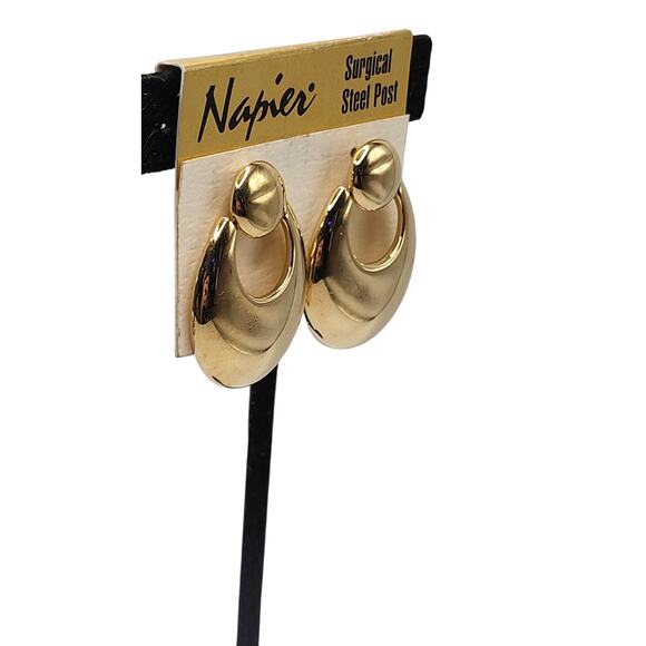 Vintage Napier Gold Tone Door Knocker Earrings On Card Surgical Steel Post - Picture 9 of 9